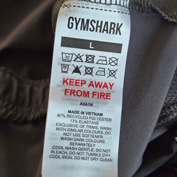Gym Shark Mens Woven Lightweight Slim Fit Tapered Gray Leg Joggers Size Large - Picture 8 of 11